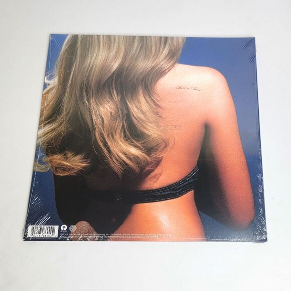 SIGNED Sabrina Carpenter - Short N' Sweet w/ Signed Insert Vinyl LP - NEW SEALED - Picture 4 of 6